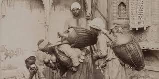 السقا وبائع العصير