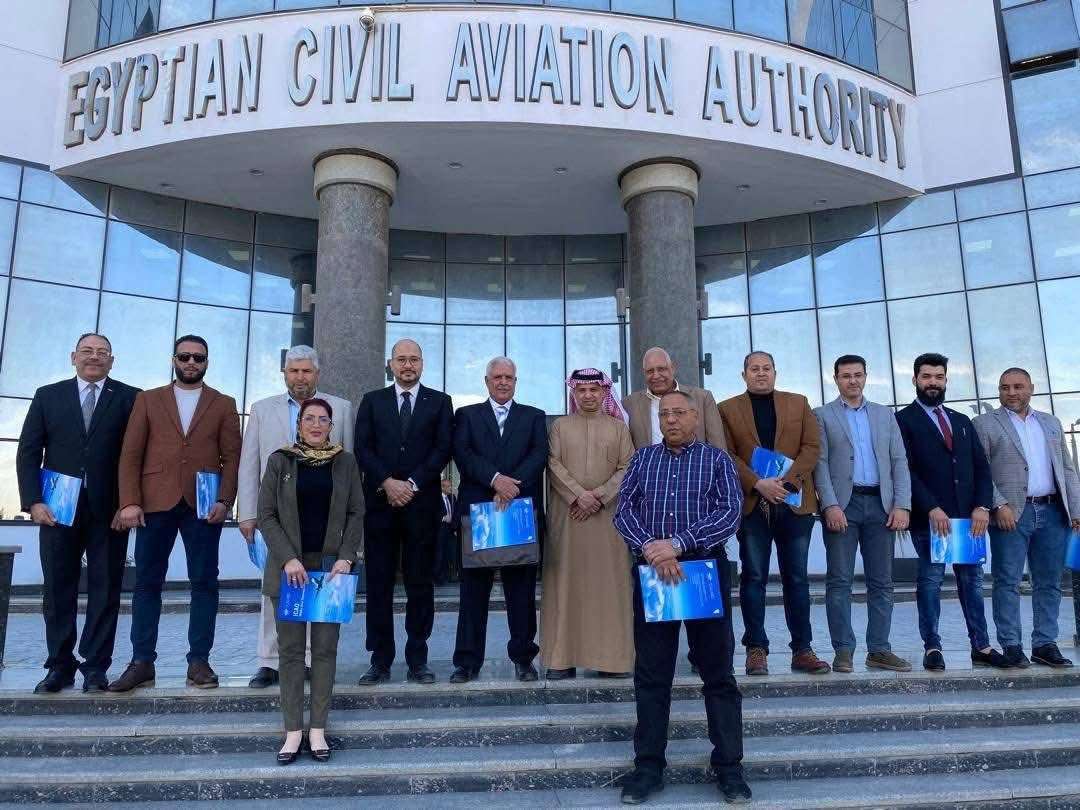 اختتام البرنامج التدريبي لمدراء أمن المطارات الليبية بسلطة الطيران المدني المصري