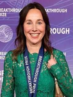 الباحثة روزا رادمايكرز من أنتويرب تحصل على جائزة “أوسكار العلوم”