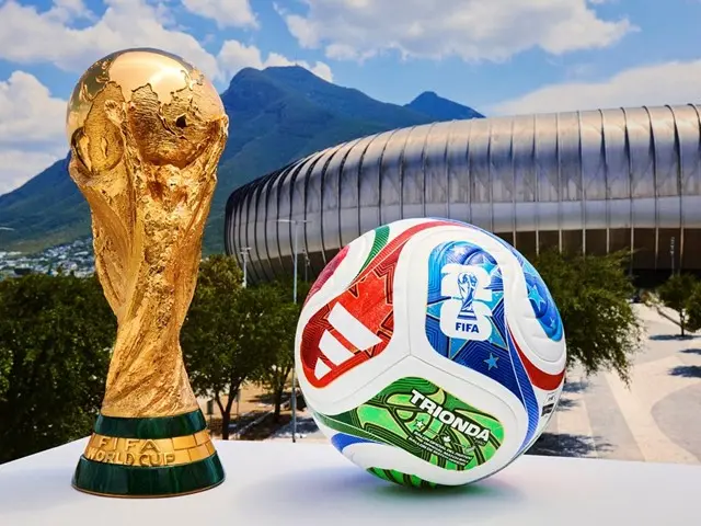 كأس العالم 2026 ينطلق بعد أسابيع وسط التساؤلات: هل ستُشارك إيران؟ ومنتخب المغرب يحمل أغلب لاعبيه من مغتربي أوروبا — والحرب تُلقي بظلالها على المناخ الدولي