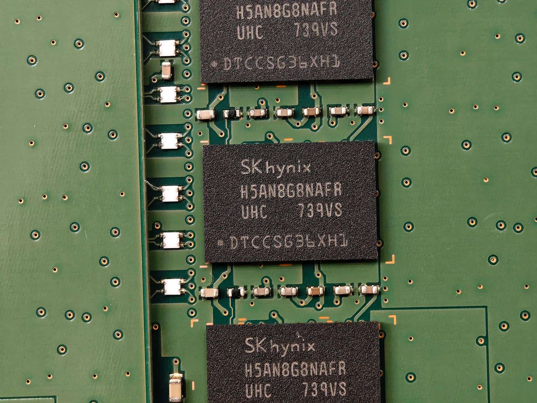 close up of sk hynix dram chips on circuit board