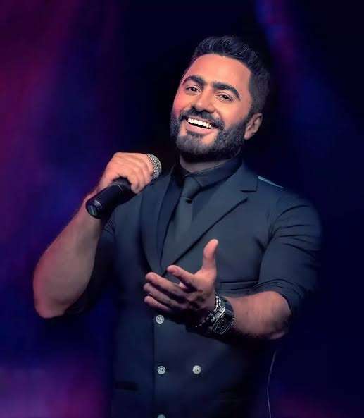 تذاكر حفل “تامر حسني” تصل 3000″