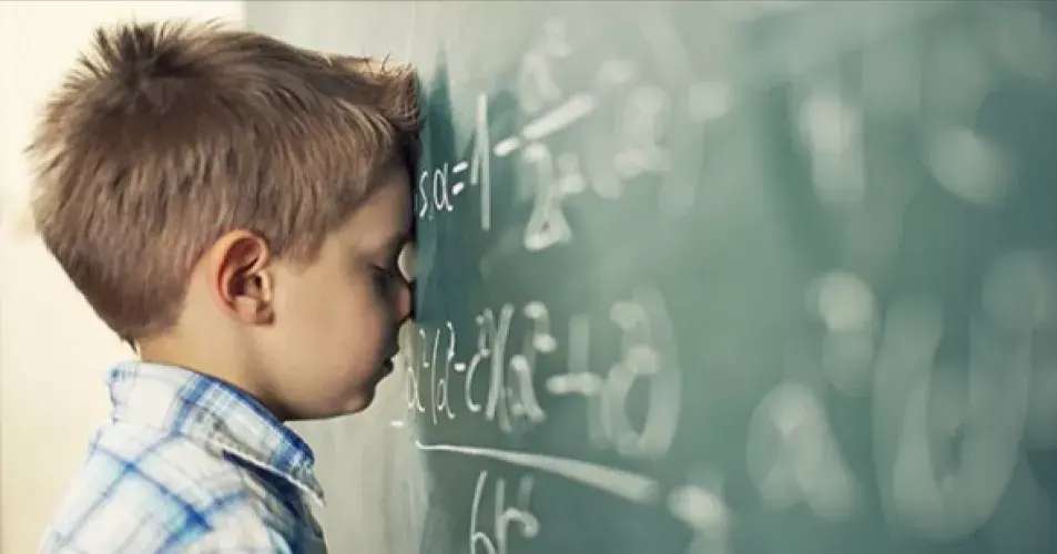 الدكتورة رقية عبد الحميد تكشف خطة سحرية لاستغلال الإجازة الصيفية لطفل صعوبات التعلم