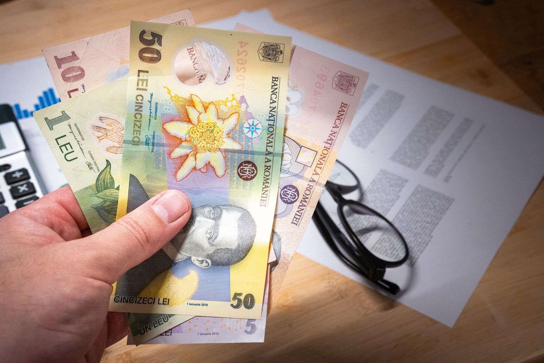 real estate transaction romanian currency banknotes